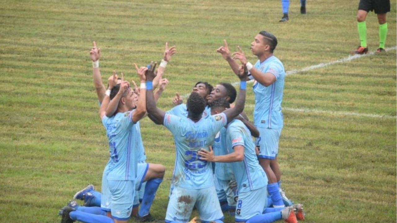 Motagua recuperó el primer lugar de la tabla tras goleada de 5-0 al Honduras Progreso