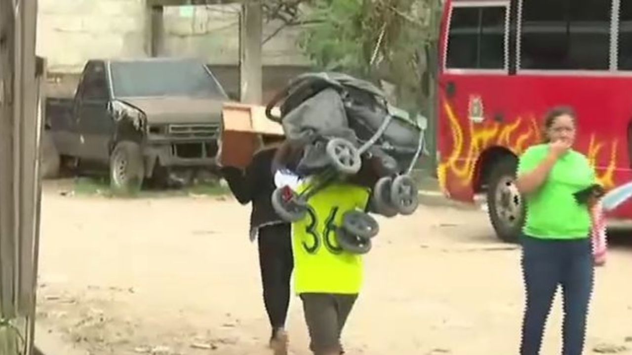 Capitalinos realizan evacuaciones de emergencia ante la llegada del huracán Iota a Honduras