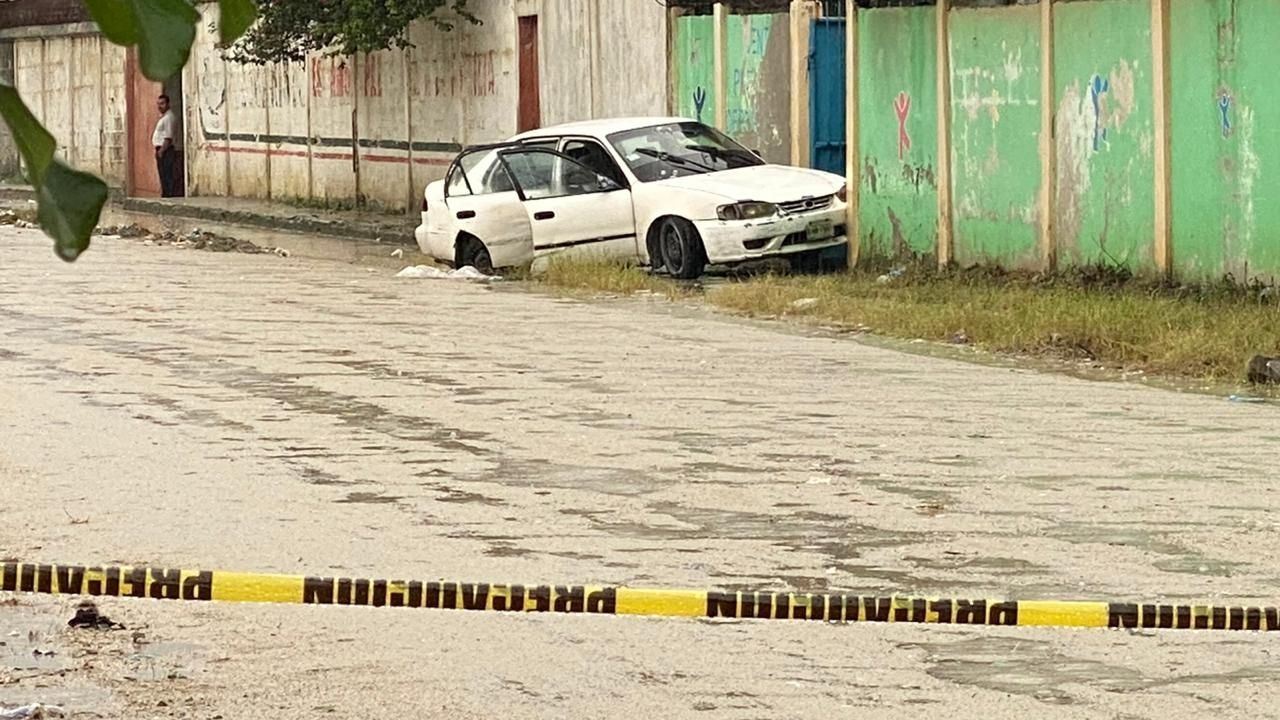 Sicarios en bicicleta matan a un taxista cuando transportaba a tres pasajeros en la Rivera Hernández de San Pedro Sula