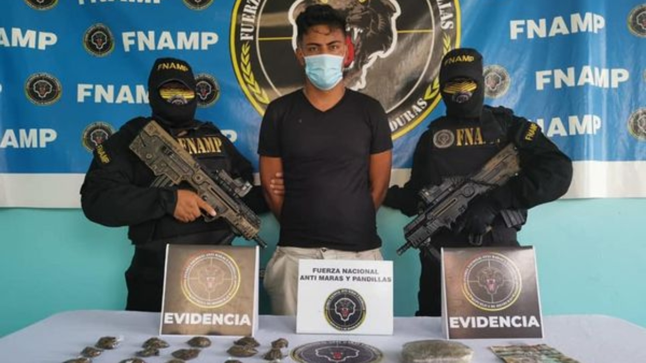 Arrestan al presunto encargado de la venta de droga de la MS-13 en El Porvenir, Atlántida