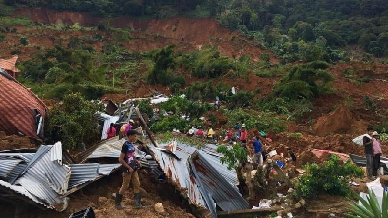 Imagen de En aldea hondureña soterrada tras Iota no hubo muertos 'porque Dios no quiso', afirman pobladores