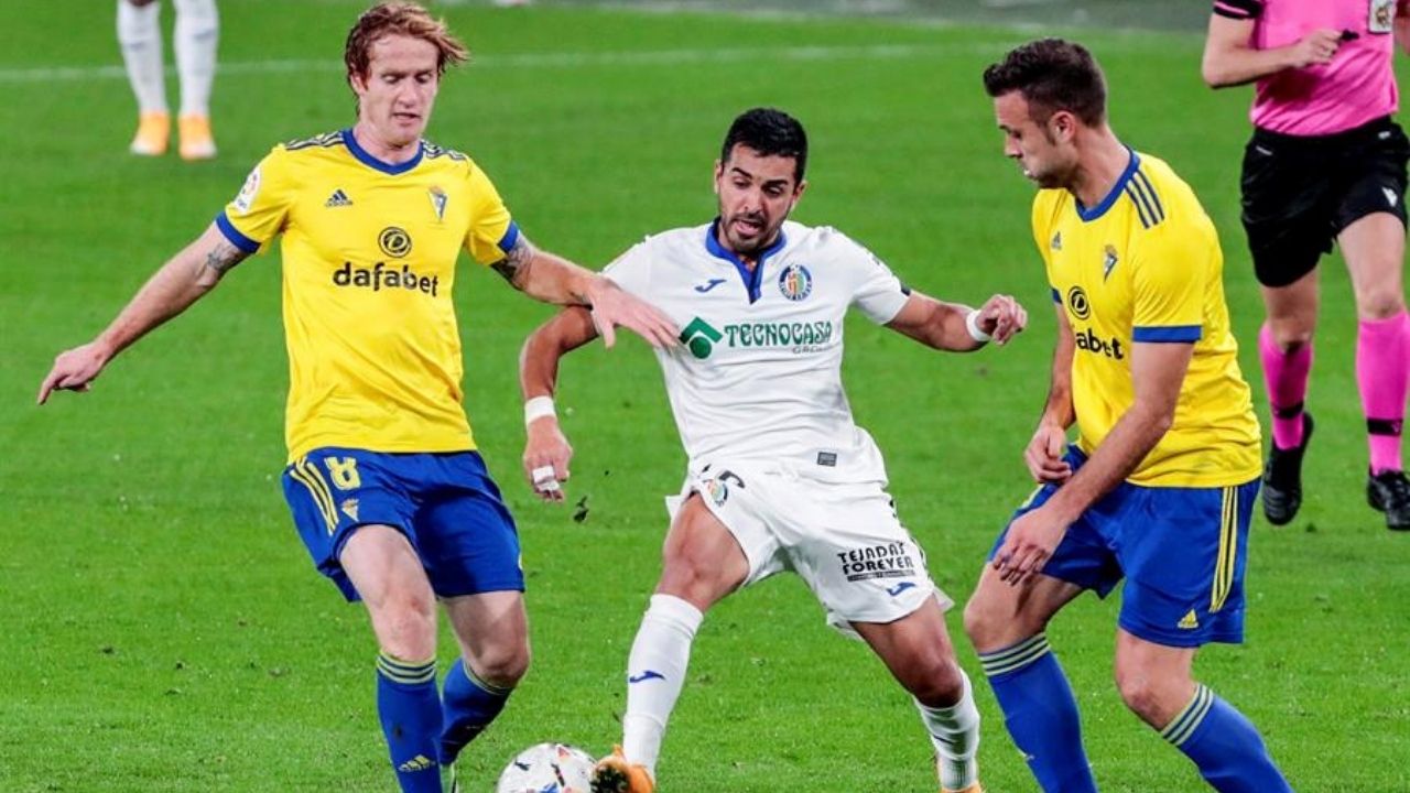 El Cádiz del Choco Lozano vuelve a caer ante un Getafe que gana dos meses después