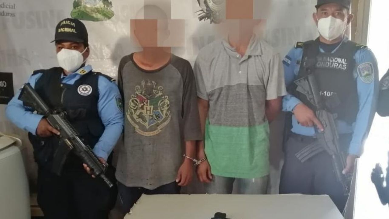 Honduras: los capturan por robar con arma de juguete a empleados de una farmacia en San Lorenzo