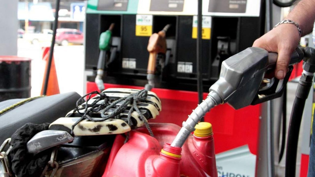 Precios de los combustibles en Honduras reflejarán aumentos a partir del lunes 14 de diciembre