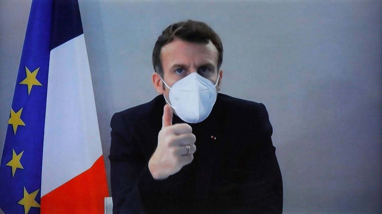 Macron pone fin a su cuarentena de una semana por covid-19