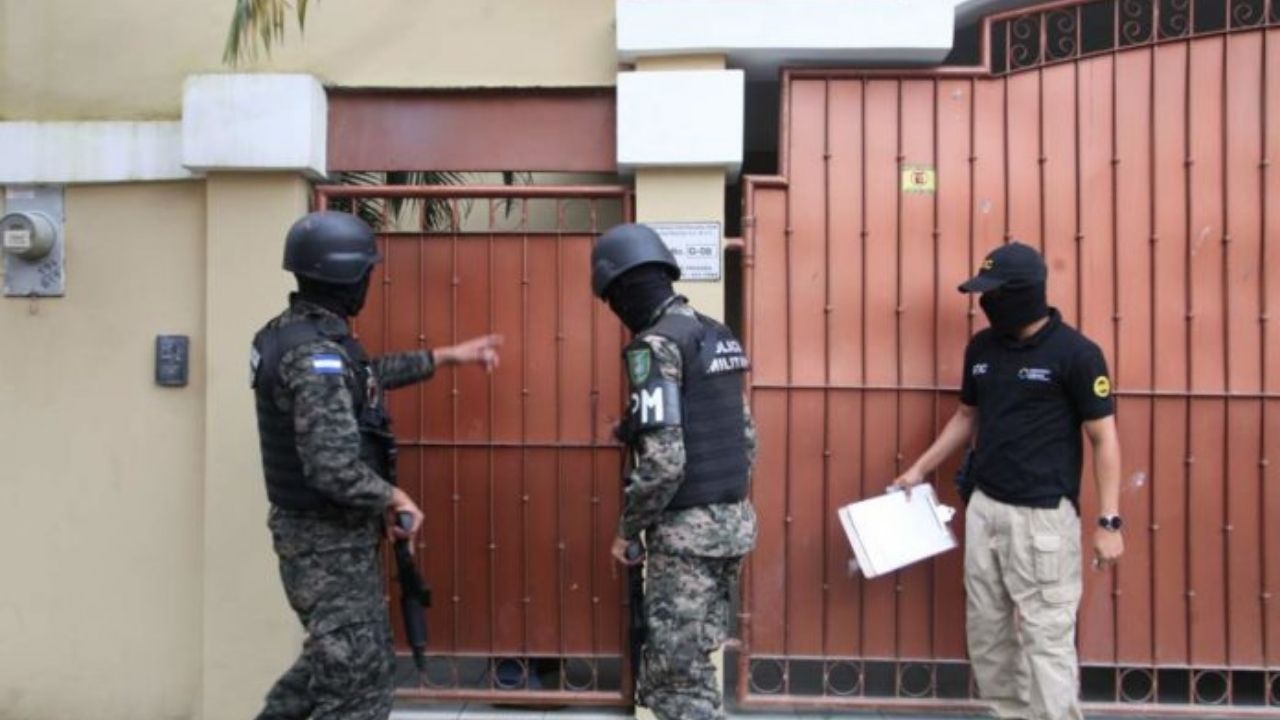 Ejecutan 46 allanamientos mediante la 'operación Sigma', dirigida a frenar supuesta organización lavadora de activos