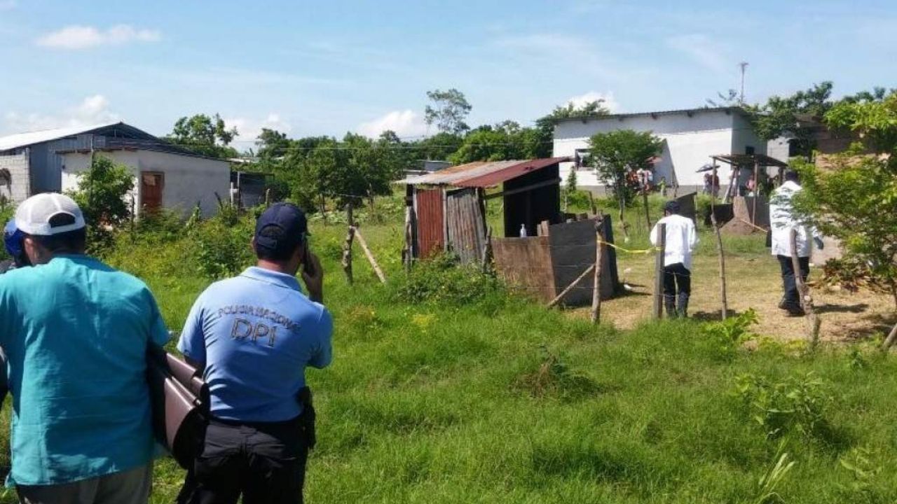 Cuerpo de hondureña fue encontrado dentro de una letrina y amarrado, en Siguatepeque