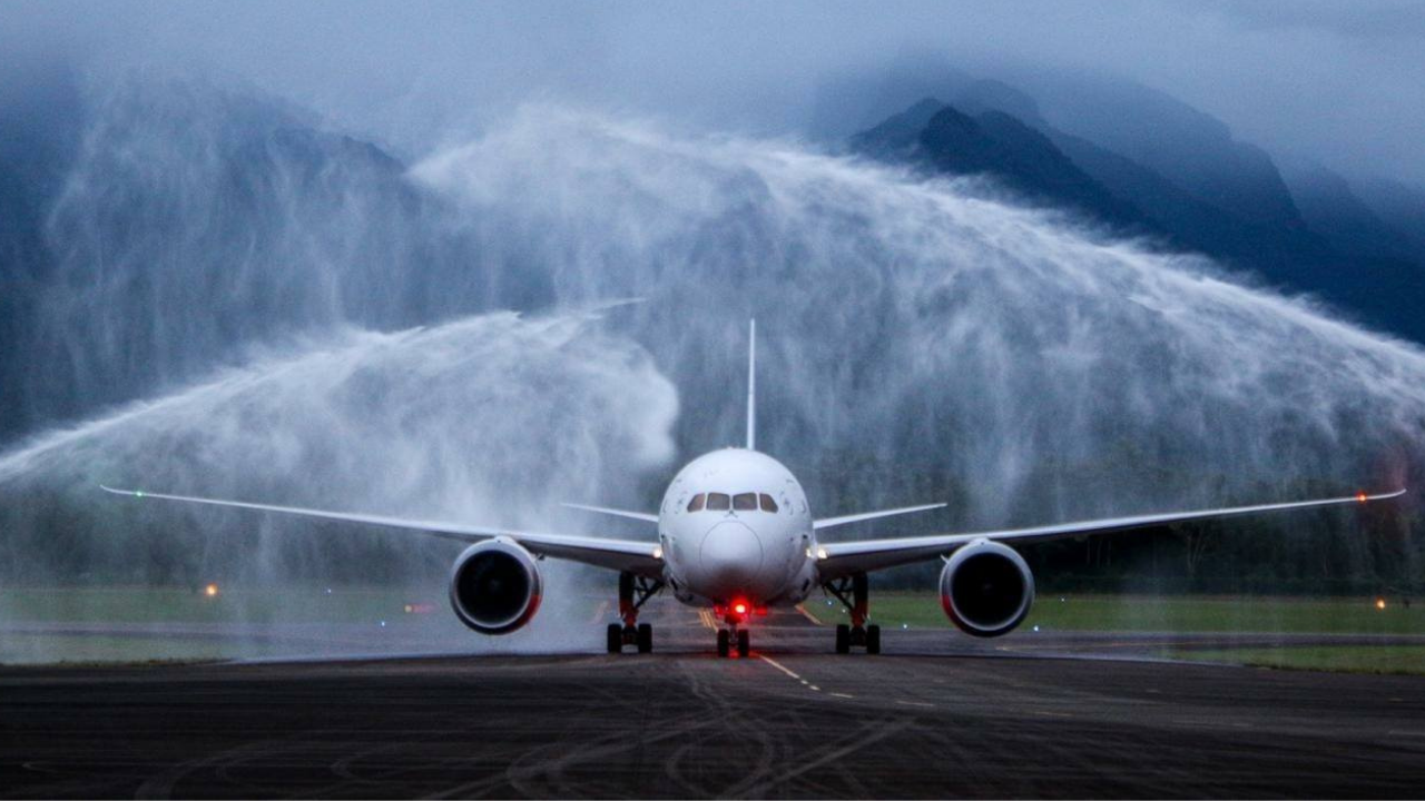 Sale el primer vuelo hacia España desde el aeropuerto Golosón de La Ceiba