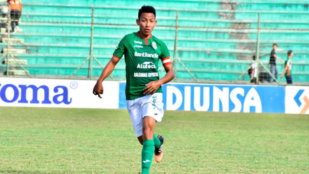 Vinculan a Allan Banegas con Olimpia tras la salida del Patón Mejía