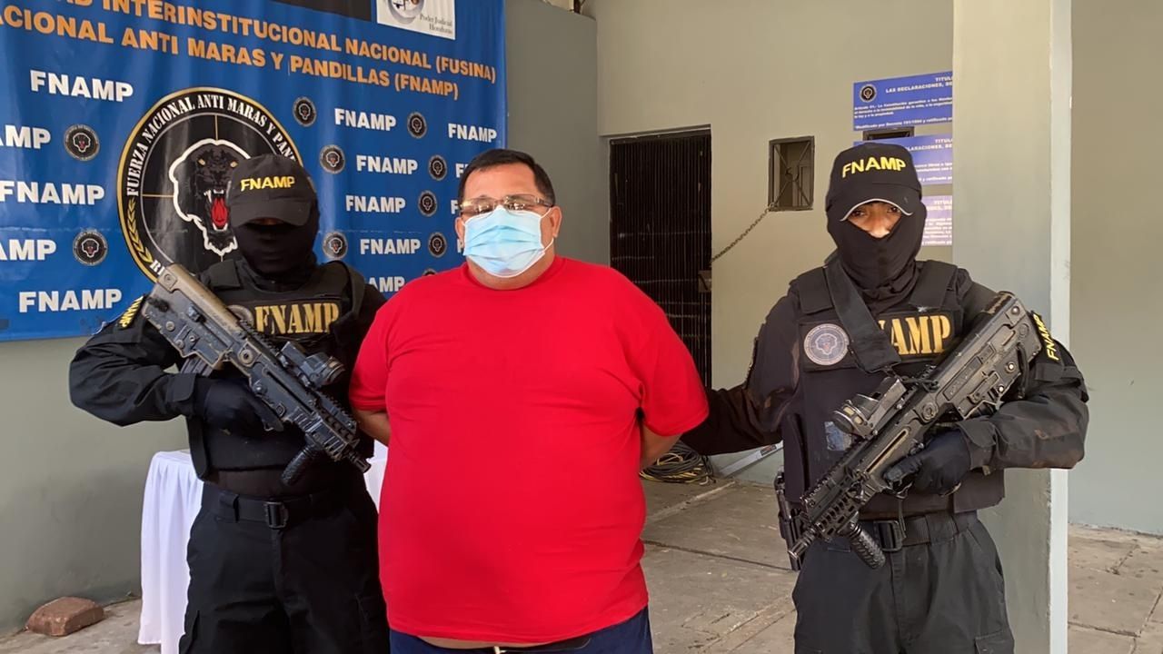 Capturan a taxista con amplio récord criminal en Cortés