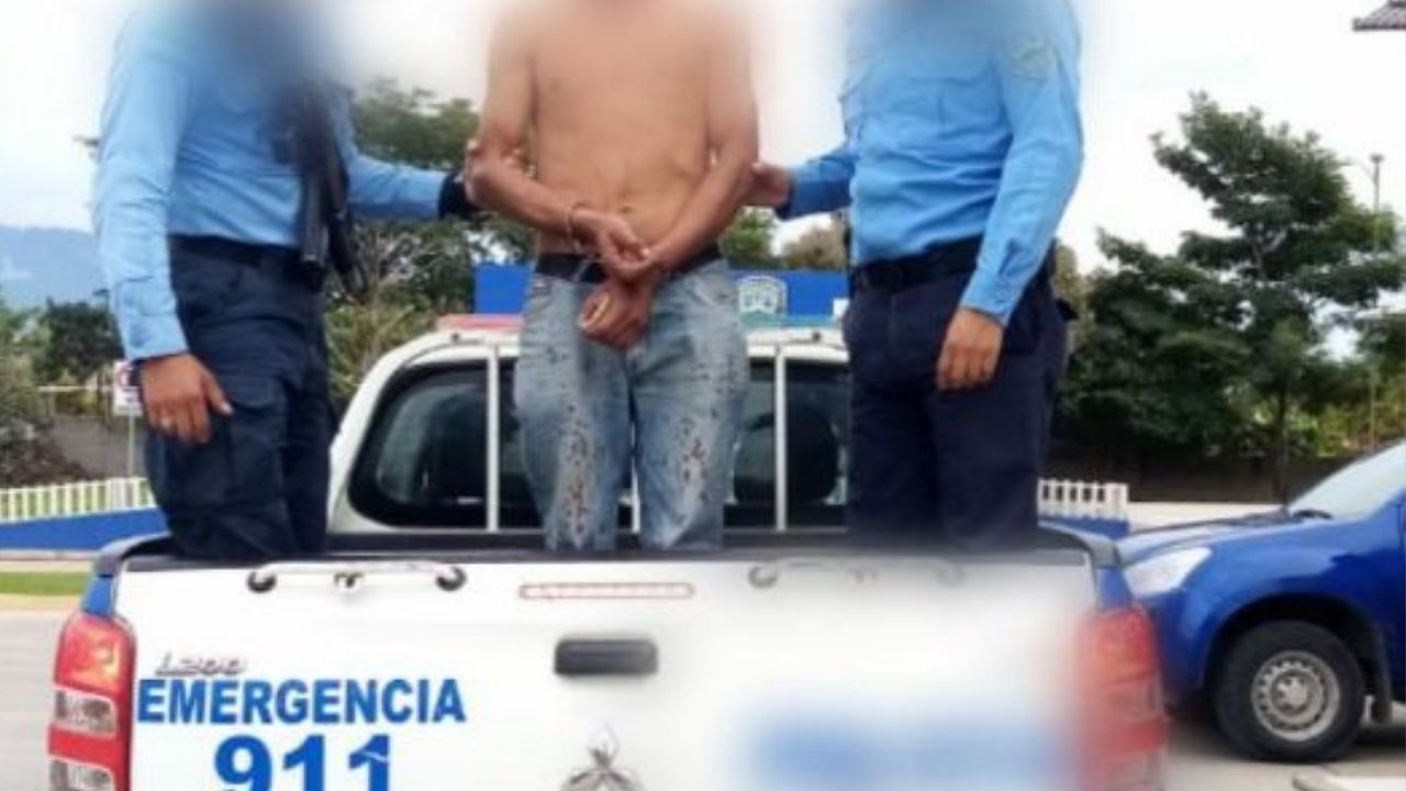 Familiares de joven abusada capturan al agresor y le dan tremenda paliza en Comayagua, Honduras