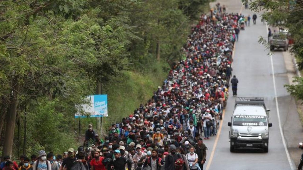 Guatemala acusa a Honduras de 'incumplir' acuerdos para disuadir a caravana