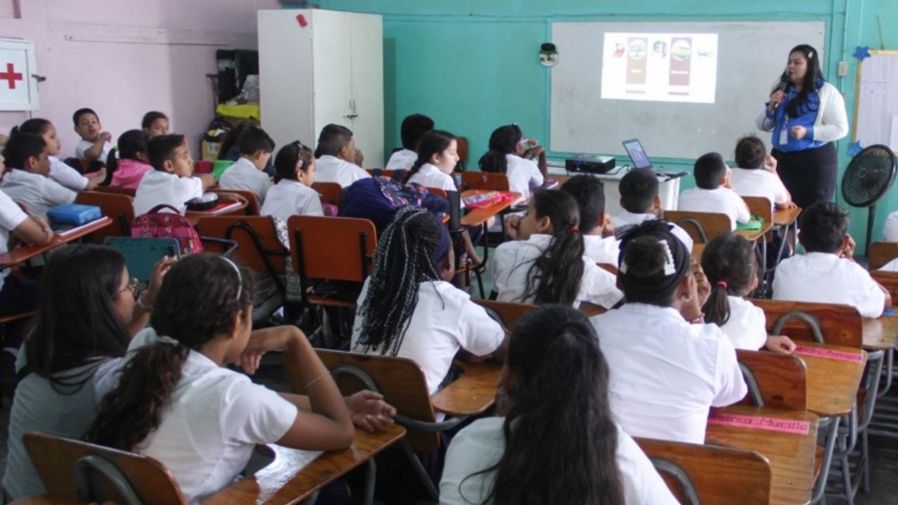 Padres de familia decidirán si sus hijos regresan a clases presenciales en Honduras
