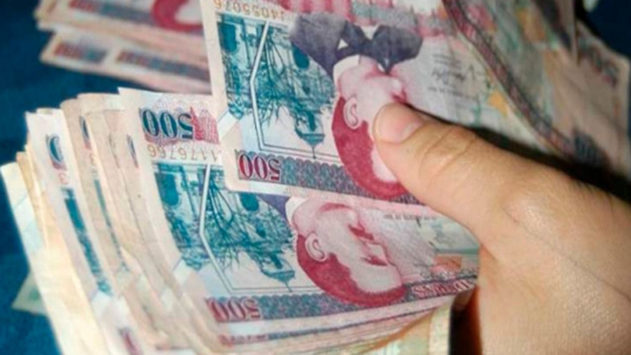 Se debe revisar salarios mensuales arriba de 100 mil lempiras que gana 'grupúsculo' de burócratas, demandan sectores