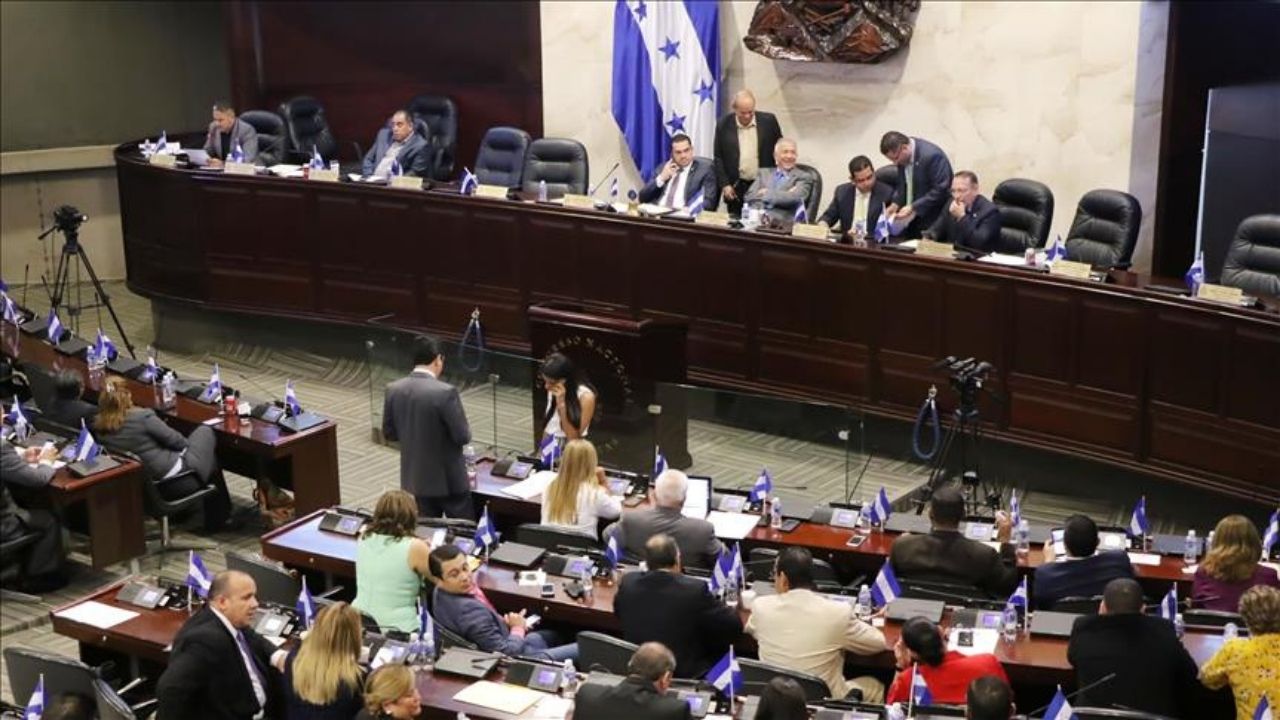 De 128 diputados hondureños, solo 22 son productivos con más de 22 proyectos de ley presentados entre 2018-2020
