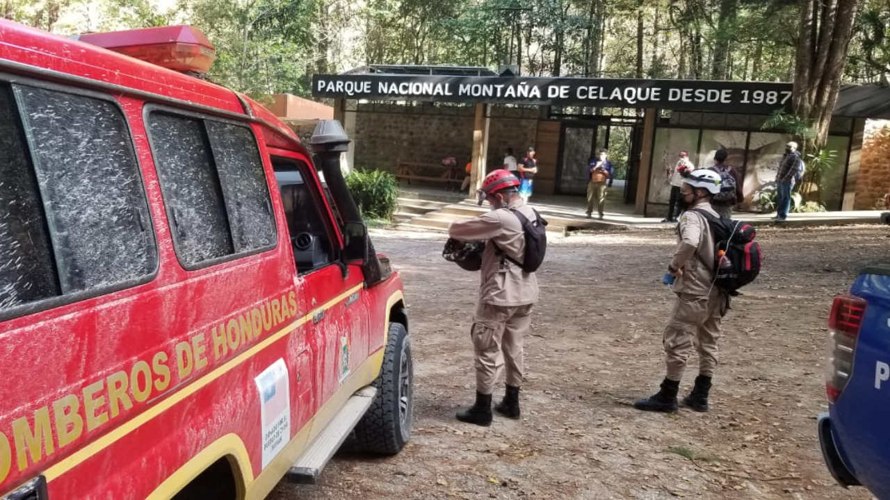 Peruana y un guía turístico se extravían en la montaña de Celaque, Honduras