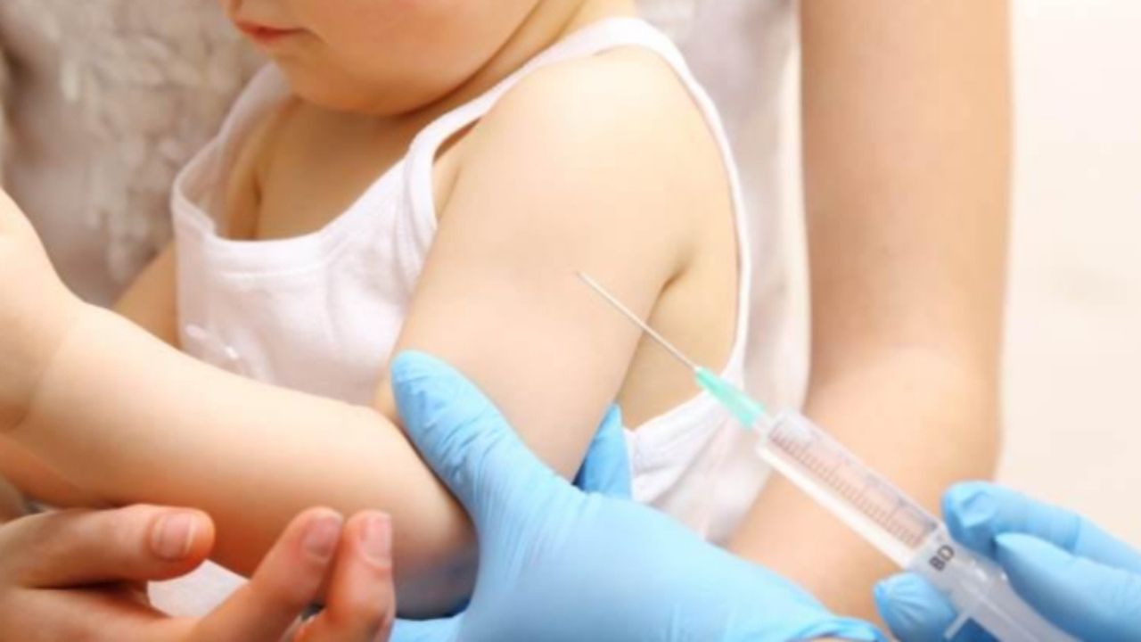 ¿Por qué los niños no serán incluidos en el plan de vacunación contra el covid?, esto explica médico hondureño