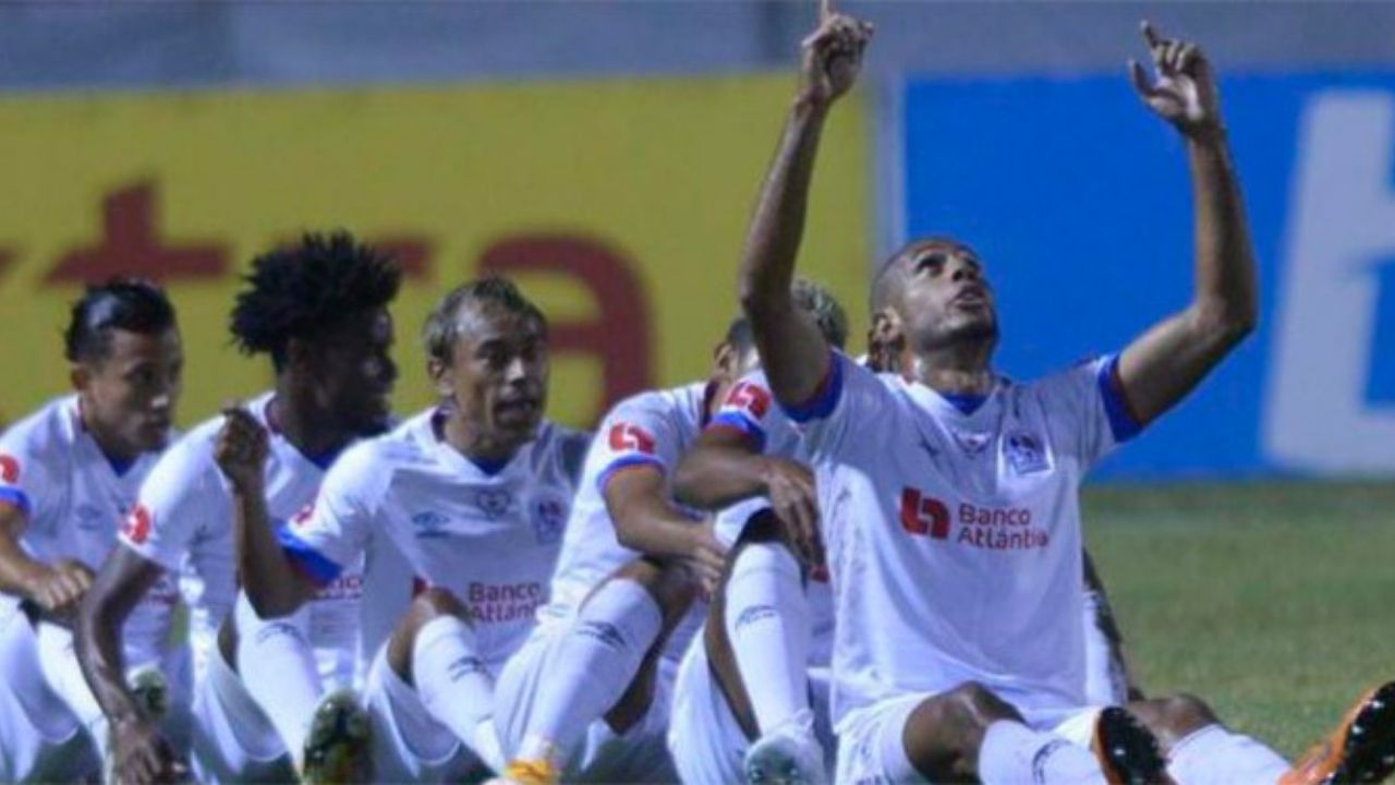 Olimpia acaricia la Copa al derrotar al Marathón