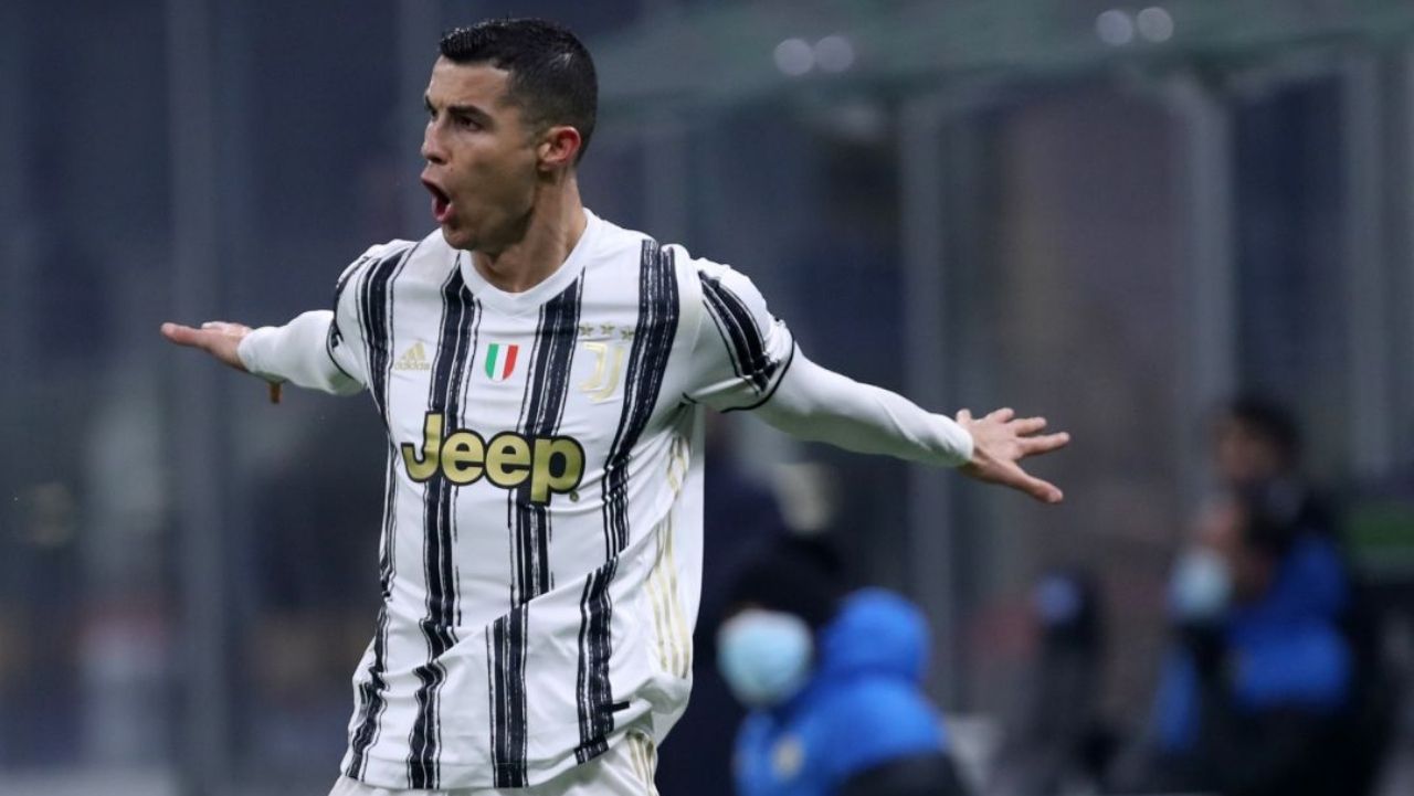 Cristiano Ronaldo fue nombrado el máximo goleador de la historia; superó a Pelé y a Messi