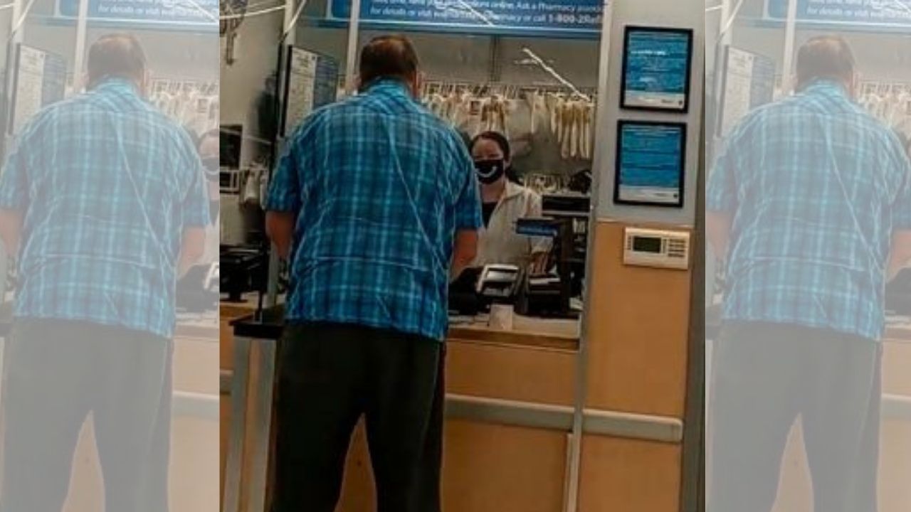 Farmacia rechaza vender medicamento a un anciano porque pagaba con monedas: 'no todo mundo es rico'