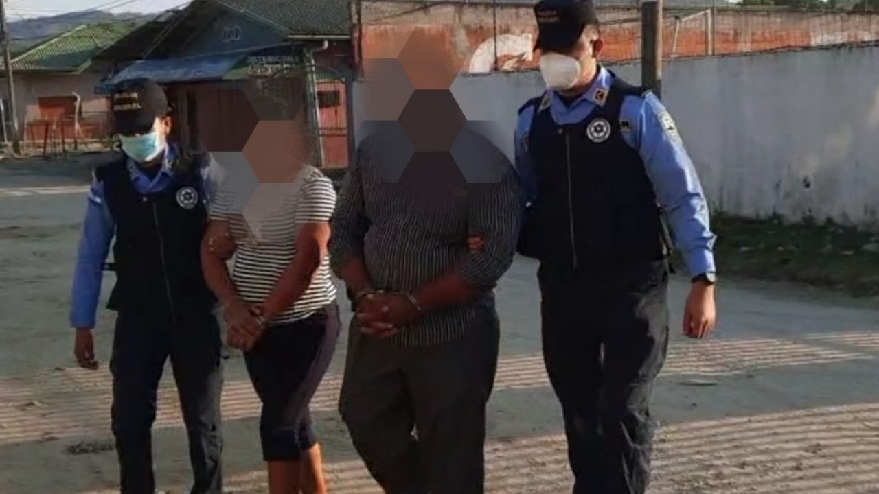 Cae hondureña acusada de prostituir a su hija de 15 años; el supuesto cliente también fue capturado