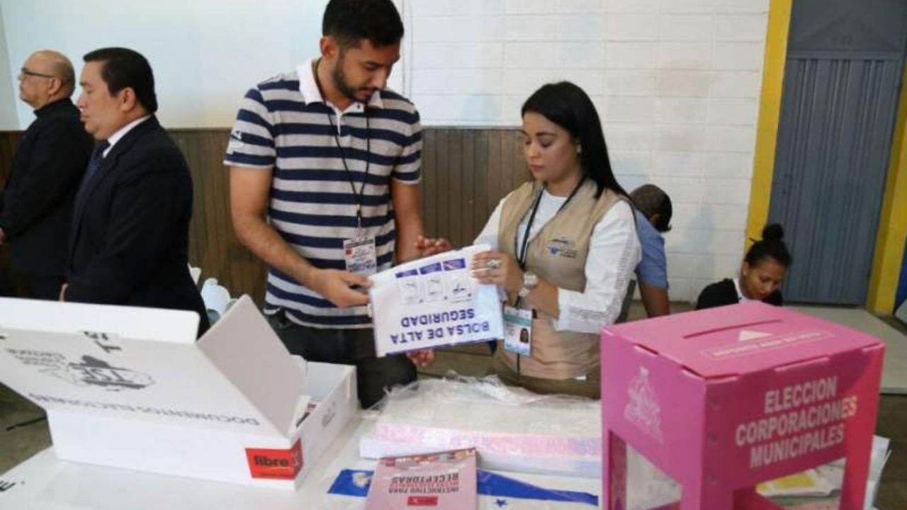 En medio de incertidumbre, casi cinco millones de hondureños están convocados a elecciones primarias el 14 de marzo