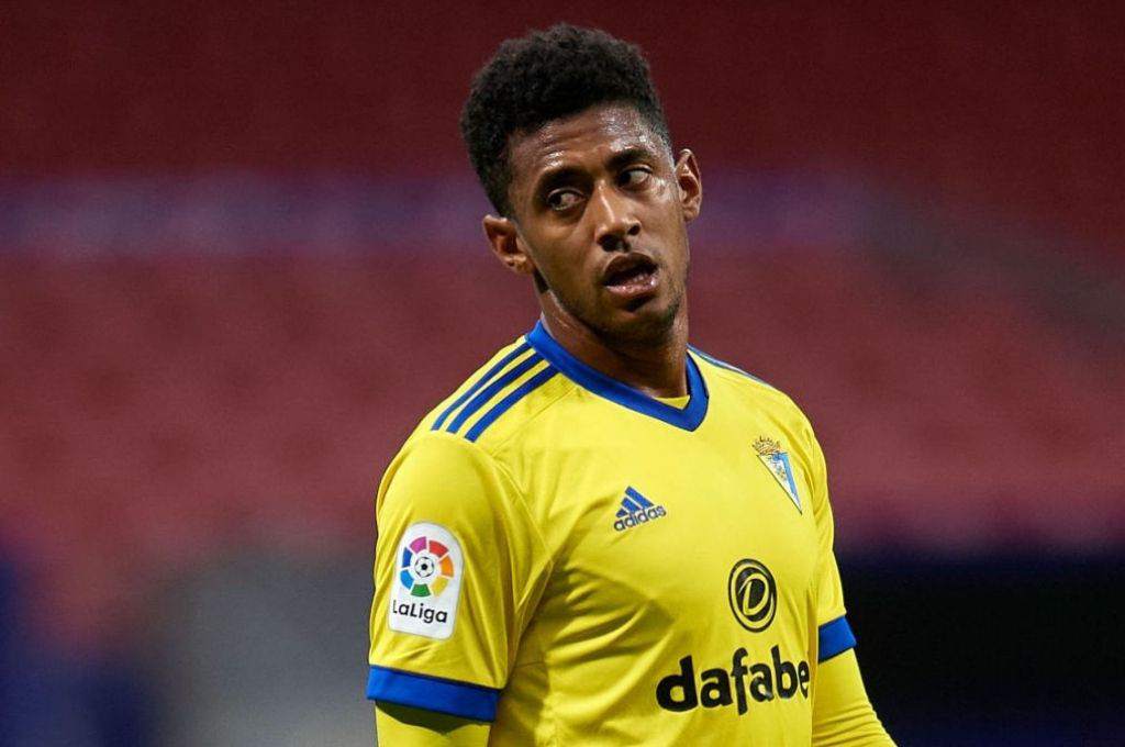Hondureño Anthony Choco Lozano queda fuera de la convocatoria del Cádiz por lesión