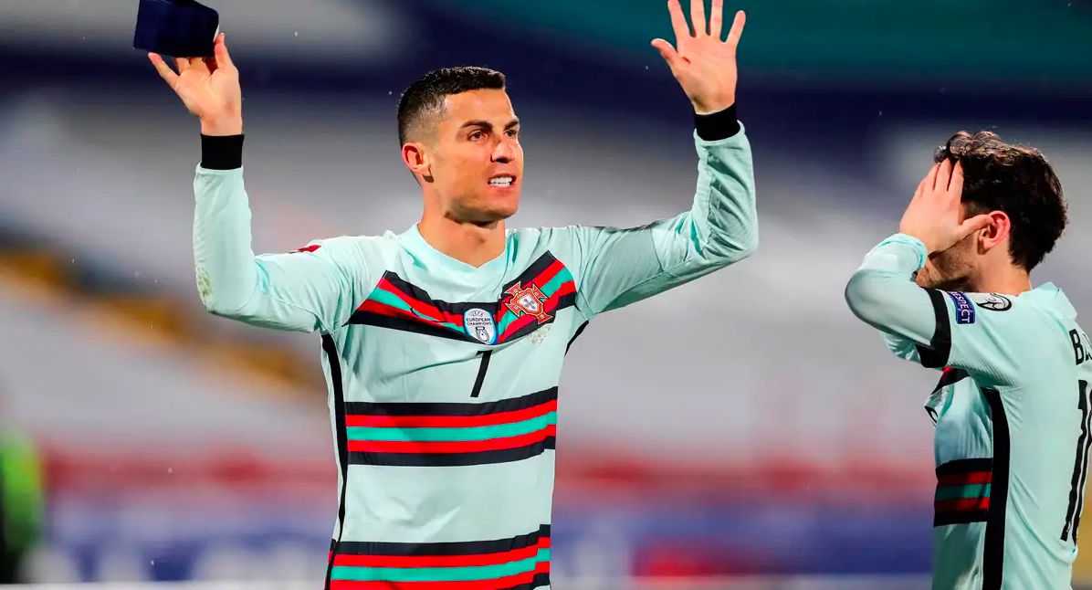 Cristiano Ronaldo estalla después de ver como le anulan un gol
