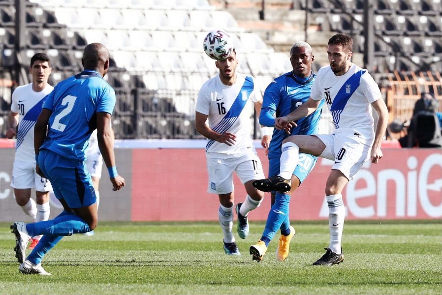 Crónica: Honduras cae ante Grecia en Salónica