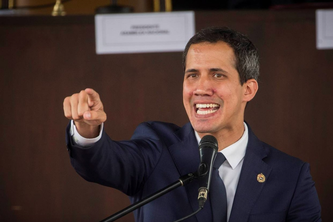 El líder opositor de Venezuela Juan Guaidó da positivo por covid-19