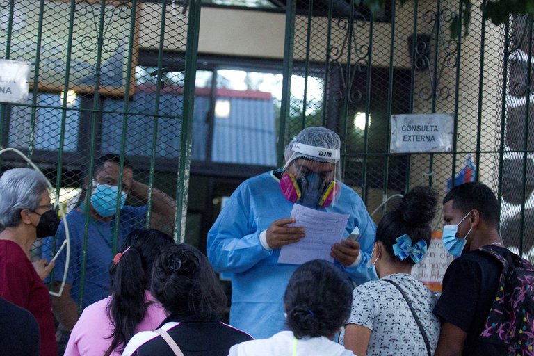 Honduras: Reabren sala covid-19 en el Hospital del Tórax