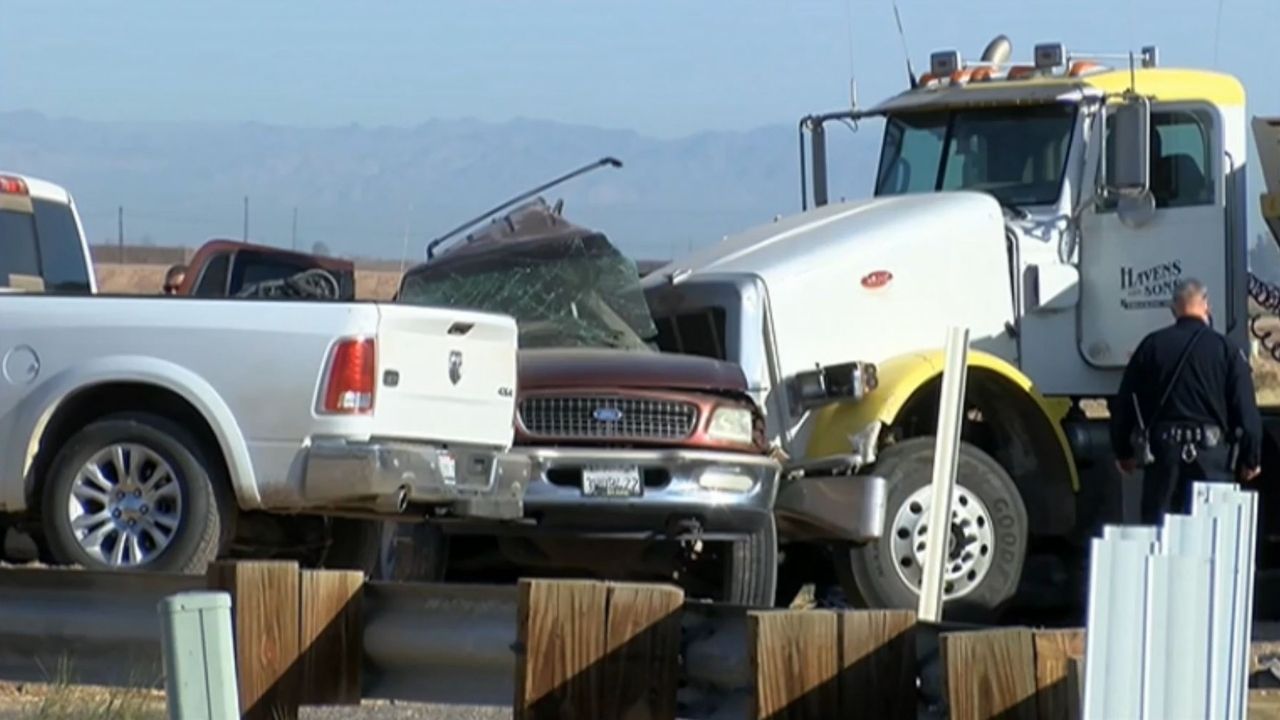 Al menos 15 migrantes habrían fallecido en mortal accidente entre la frontera de México y Estados Unidos
