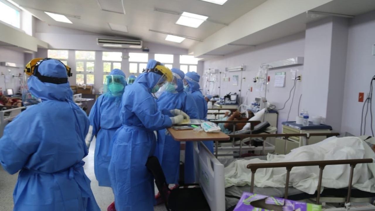 Acreditan salarios atrasados al personal hospital Leonardo Martínez que amenazaba cerrar la sala covid