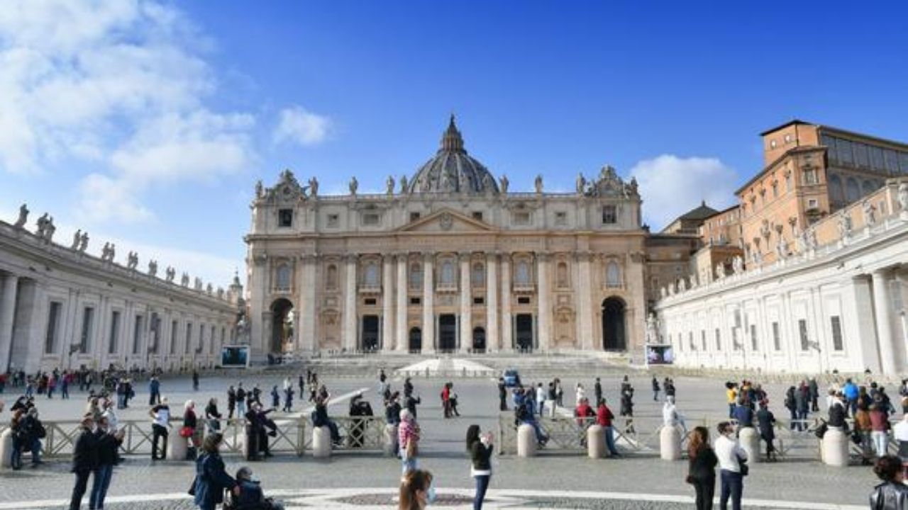 Los curas 'rebeldes' bendecirán uniones homosexuales pese a veto del Vaticano