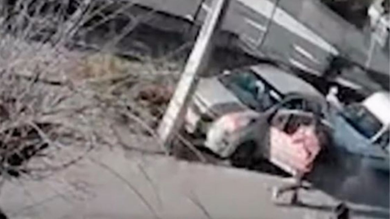 Madre entregó a su hijo a la Policía tras verlo en un vídeo viral robando un carro