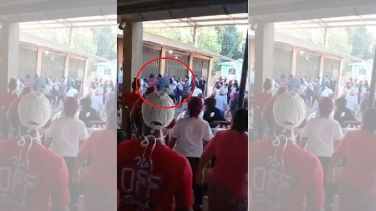 ¡Más zafarranchos! A los golpes se van varios hombre en un centro de votación del norte de Honduras