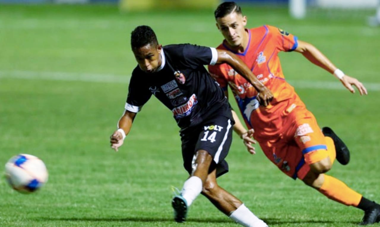Real Sociedad consigue un importante triunfo ante Lobos UPN