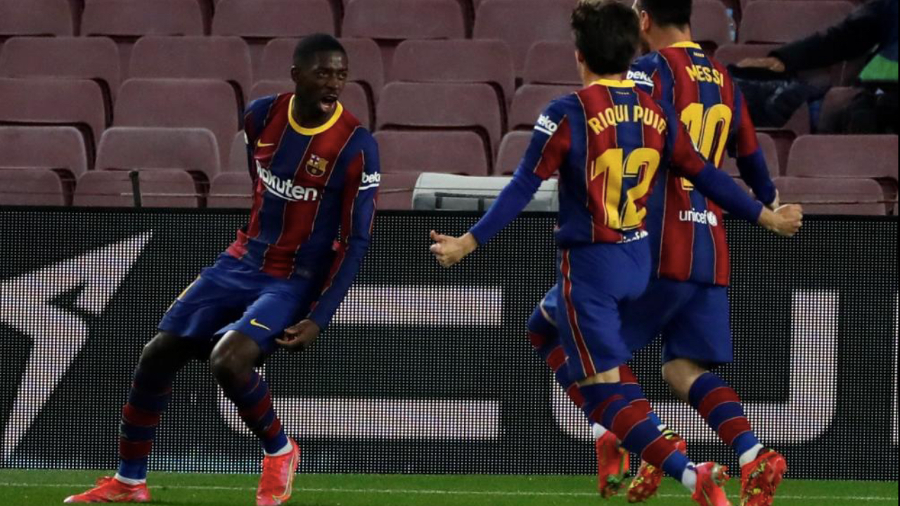 Dembélé deshace un embrollo para acercar el Barça a punto de la cabeza