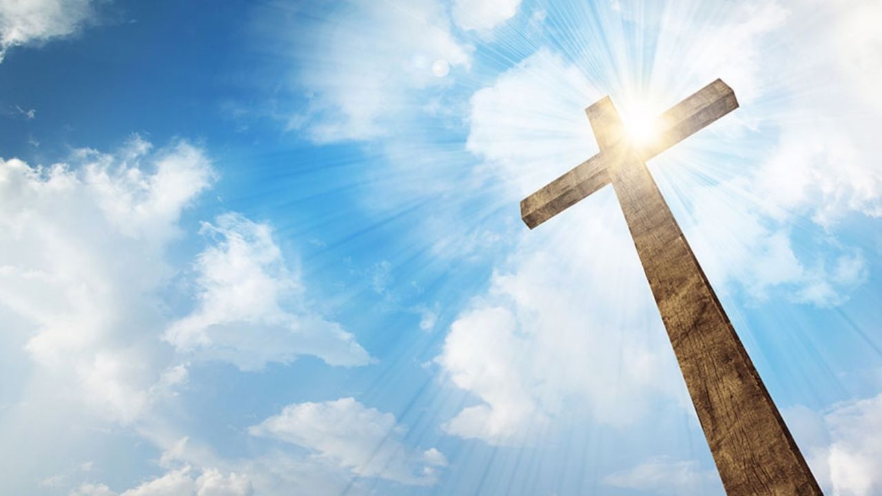 Imagen en donde aparece el rostro de Jesús conmociona a los cristianos, mira la foto viral