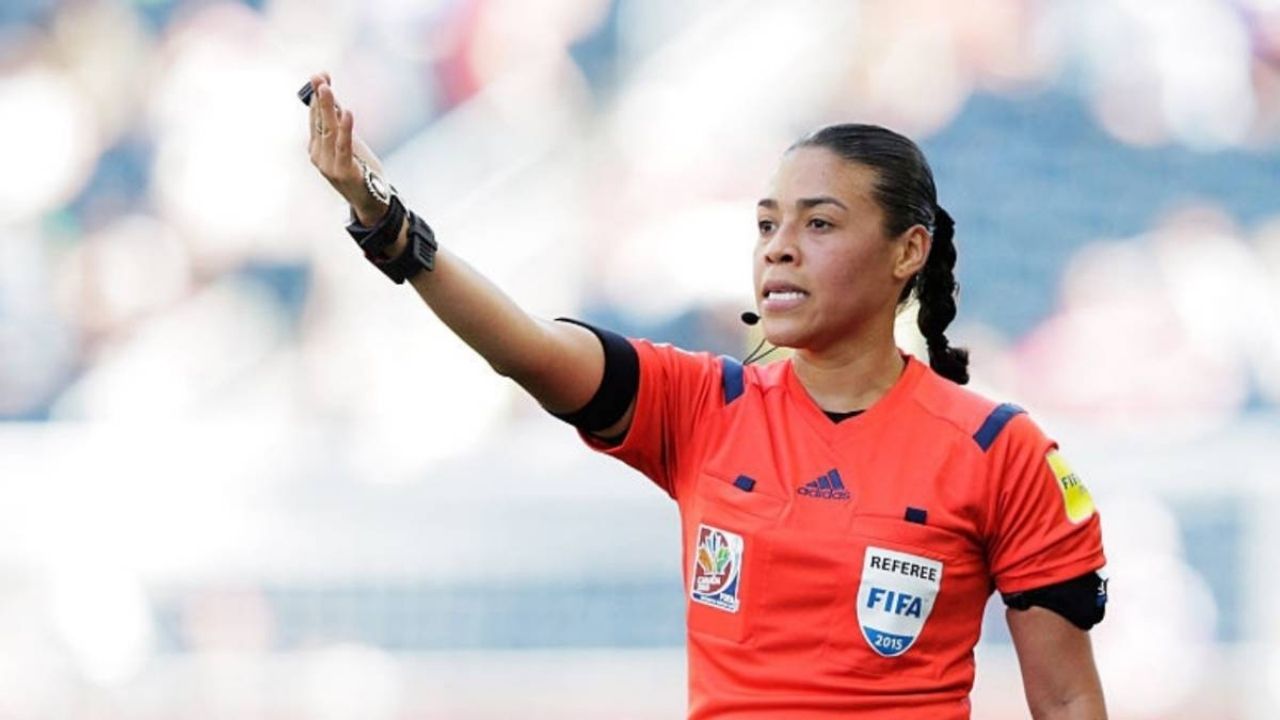 FIFA selecciona 99 árbitros para Tokio; entre ellas la hondureña Melissa Borjas Pastrana