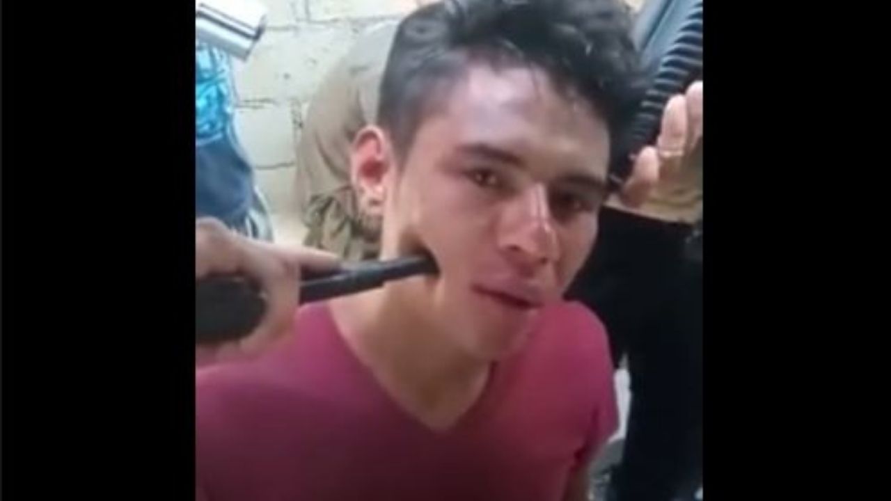 Imagen de Cartel Jalisco Nueva Generación le advierte a hondureño secuestrado: 'si su amigo no paga, lo llevará su put... madre'