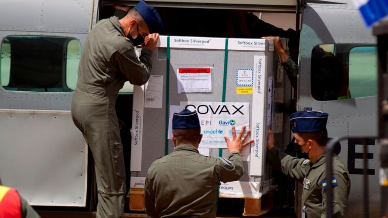 Salud confirma que el martes llegará a Honduras un lote de 189,612 dosis de AstraZeneca