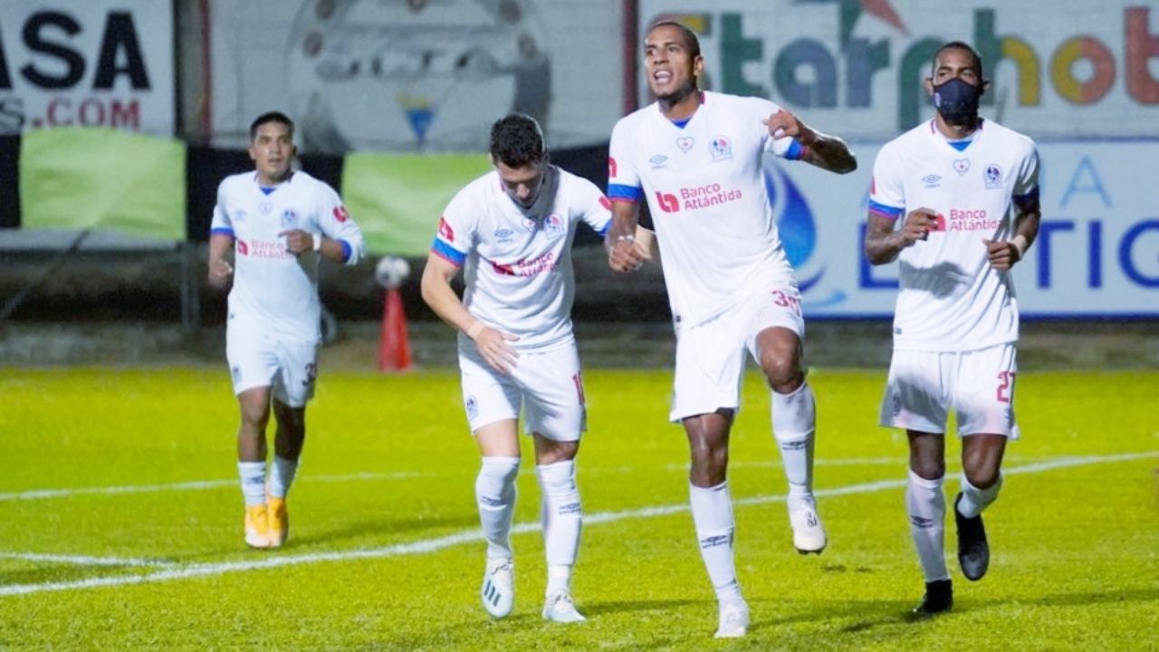¿Por qué Olimpia tiene un pie en el título número 33?