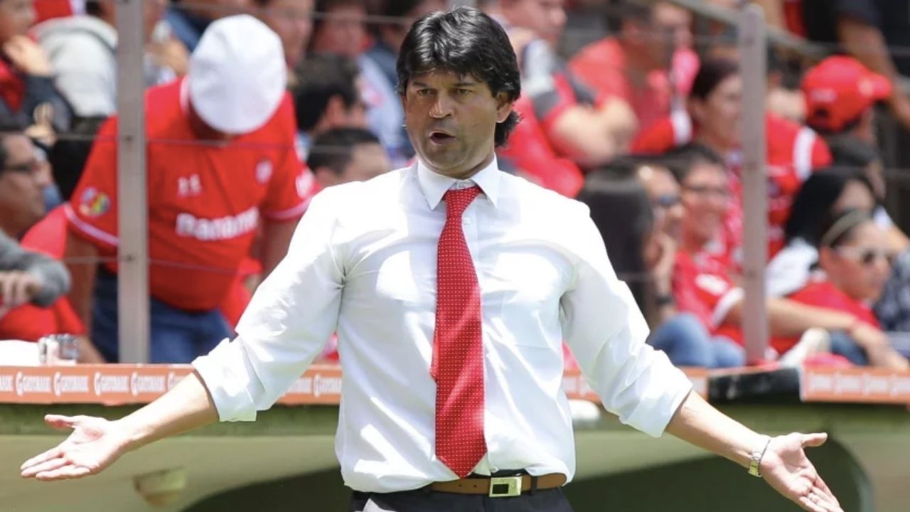 El paraguayo José Saturnino Cardozo será entrenador del Municipal de Guatemala