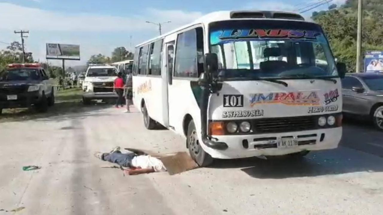 Conductor y ayudante de bus rapidito fueron acribillados en Choloma