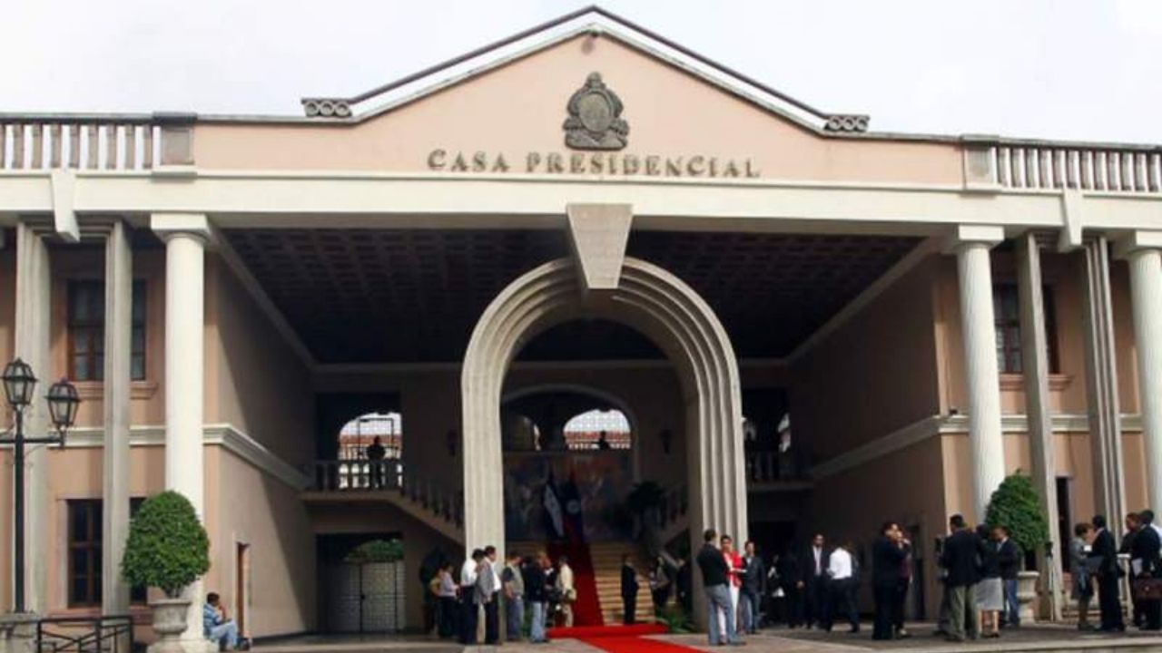 Ebal Díaz y Marco Midence entre los cambios en el gabinete de Gobierno de Honduras