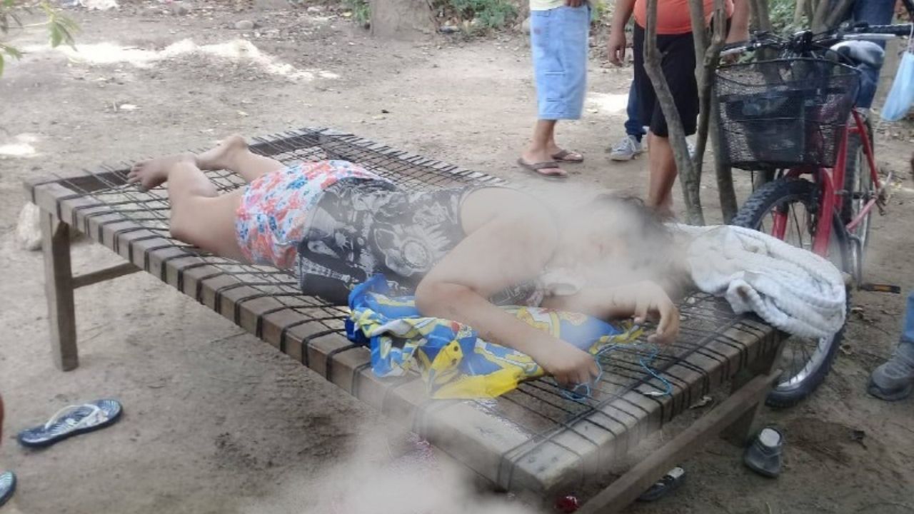 Hondureña de 23 años fue acribillada unos 10 disparos frente a sus tres hijos y madre