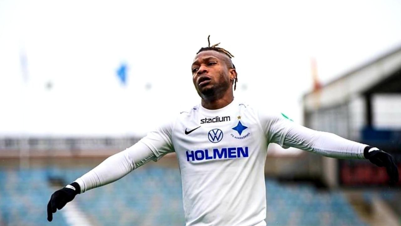 Kevin Álvarez estuvo inconsciente 10 minutos en partido de la Allsvenskan sueca