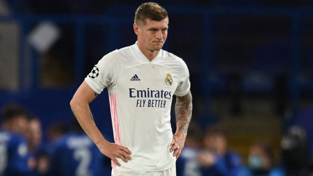 Toni Kroos, positivo por covid-19, se perderá el final de LaLiga con Real Madrid