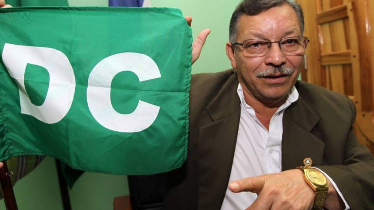 'Hoy los delincuentes se han unido a través de la nueva Ley Electoral’, denuncia excandidato presidencial Lucas Aguilera